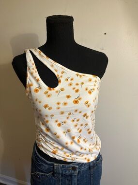 Rainbow Women’s White Floral One-Shoulder Tank Top